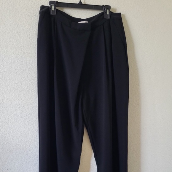 Unworn Cinq A Sept Juliet Wrap Front Straight Leg Trousers in Black - Picture 5 of 11